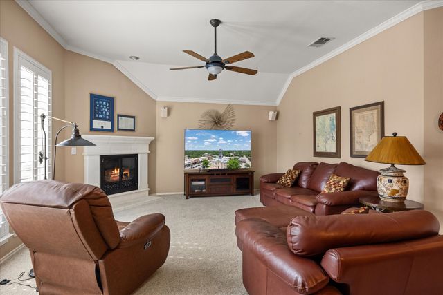 1116 Carousel Drive, Bedford, TX 76021