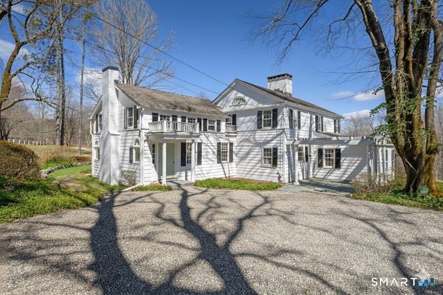 25 Taunton Lane, Newtown, CT 06470