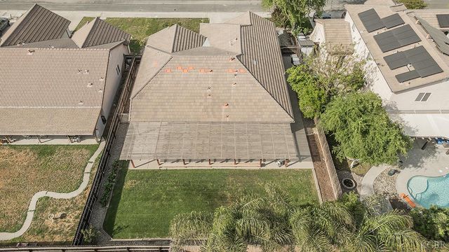 1847 W Heather Lane, Hanford, CA 93230