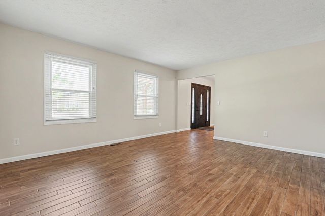 1490 Arlington Drive, Florence, KY 41042