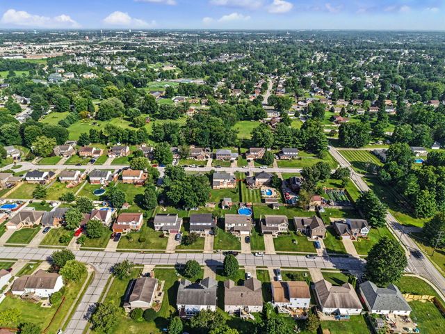 1490 Arlington Drive, Florence, KY 41042