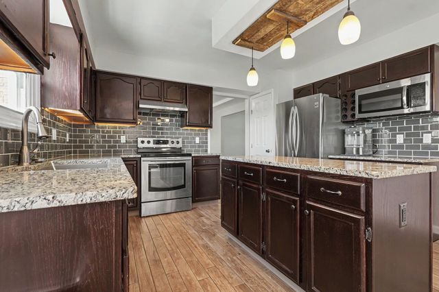 1490 Arlington Drive, Florence, KY 41042