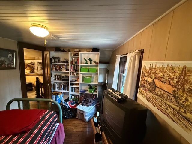 39407 SCHOPPERT Drive, Centerville, PA 16404