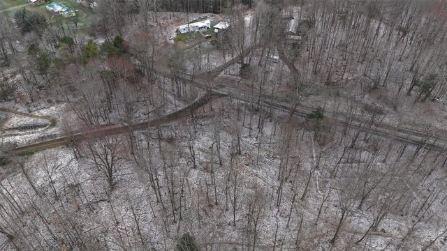 39407 SCHOPPERT Drive, Centerville, PA 16404