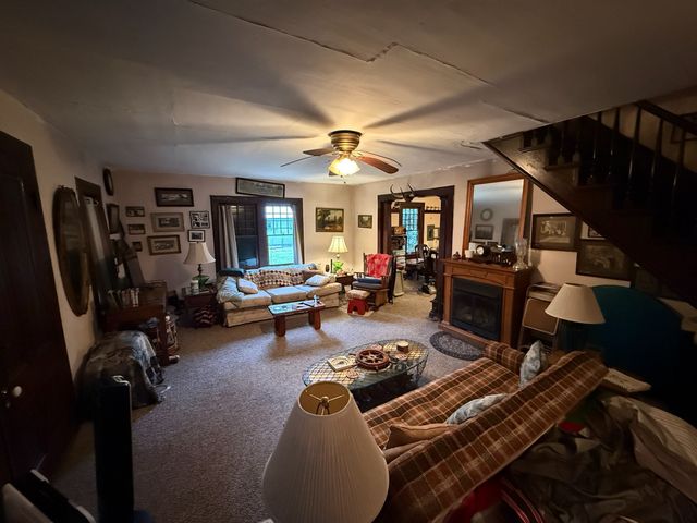 39407 SCHOPPERT Drive, Centerville, PA 16404