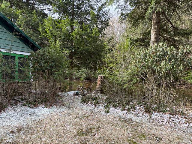 39407 SCHOPPERT Drive, Centerville, PA 16404