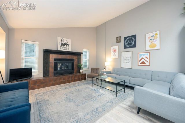 975 Tari Drive, Colorado Springs, CO 80921