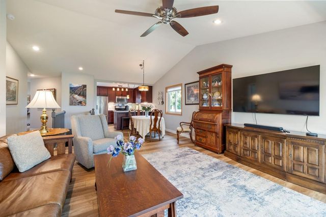 5501 Auto Club Road, Bloomington, MN 55437