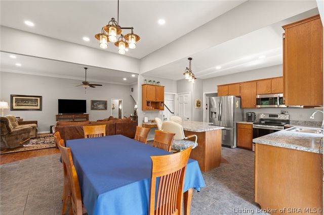 7001 Jennifer Drive, Georgetown, IN 47122
