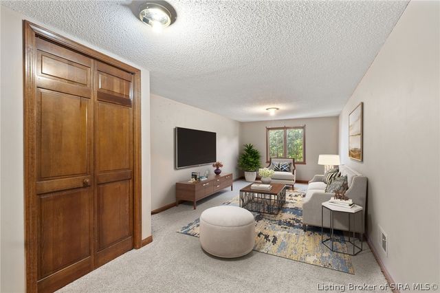 7001 Jennifer Drive, Georgetown, IN 47122