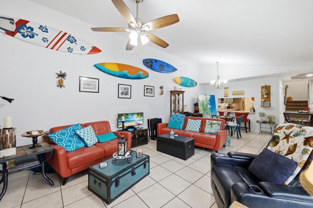 4702 Holly Lake Drive, Greenacres, FL 33463