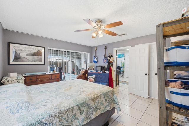 4702 Holly Lake Drive, Greenacres, FL 33463