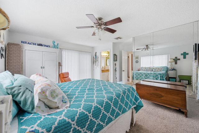 4702 Holly Lake Drive, Greenacres, FL 33463