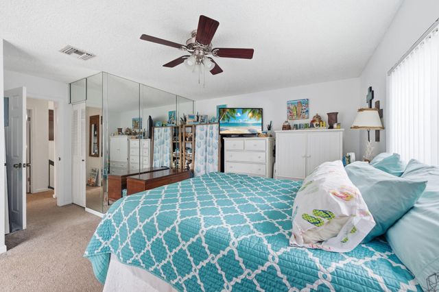 4702 Holly Lake Drive, Greenacres, FL 33463