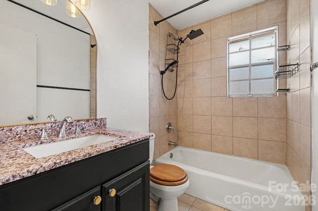 4329 Hathaway Street B, Charlotte, NC 28211