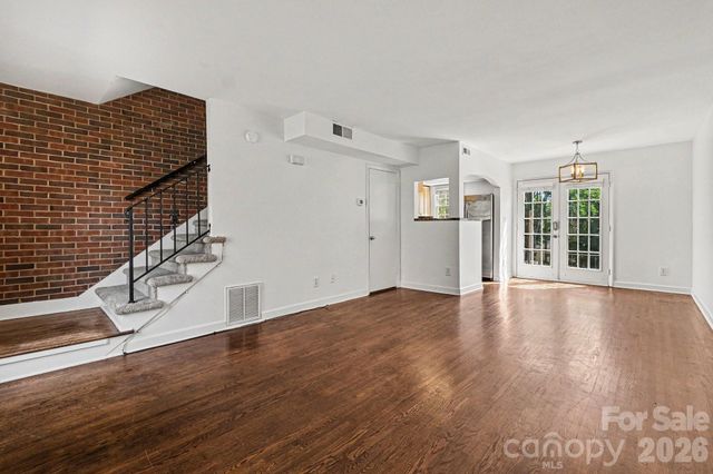 4329 Hathaway Street B, Charlotte, NC 28211