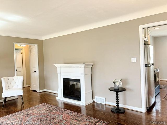 1655 Hazel Street, Birmingham, MI 48009