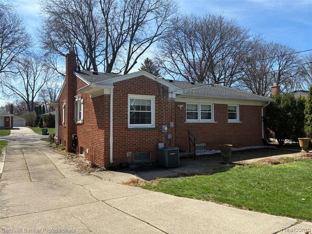 1655 Hazel Street, Birmingham, MI 48009