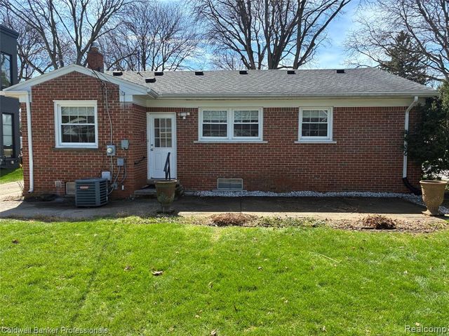 1655 Hazel Street, Birmingham, MI 48009