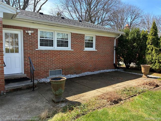 1655 Hazel Street, Birmingham, MI 48009
