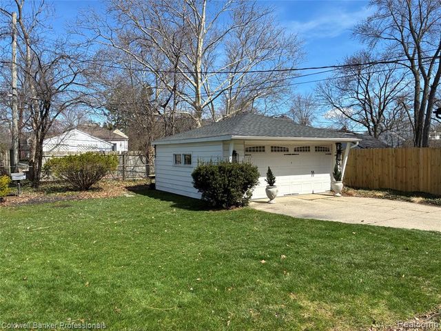1655 Hazel Street, Birmingham, MI 48009