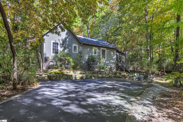 512 Cliff Ridge Drive, Cleveland, SC 29635