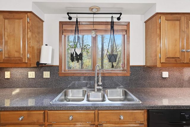 1190 Cambridge Circle, Benton, AR 72019