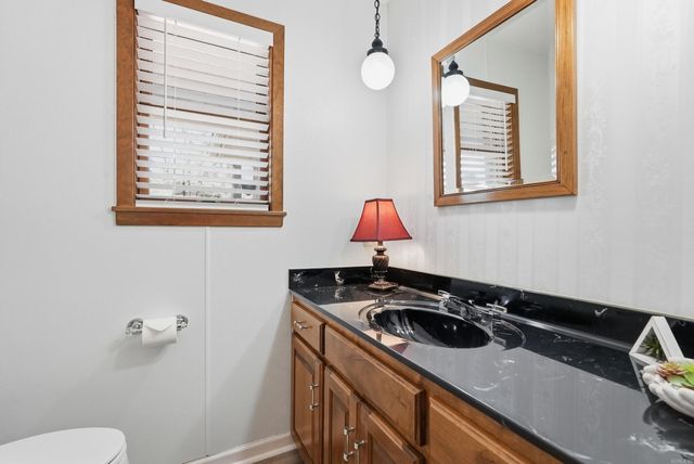 1190 Cambridge Circle, Benton, AR 72019