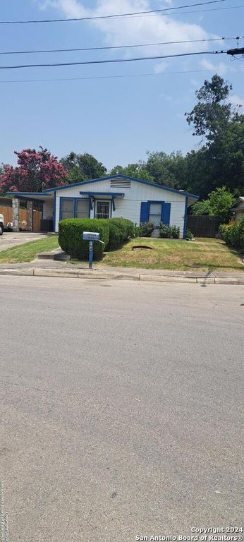 194 Olga, San Antonio, TX 78237