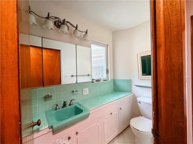 400 Via Almar, Palos Verdes Estates, CA 90274