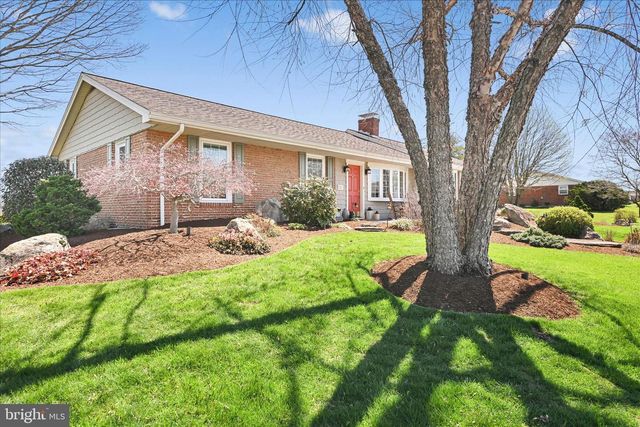 118 MAPLE ST, Myerstown, PA 17067
