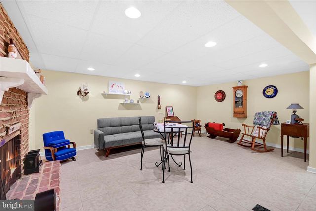 118 MAPLE ST, Myerstown, PA 17067