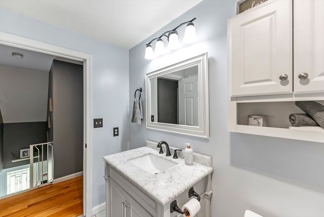 132 Pine St, East Bridgewater, MA 02333