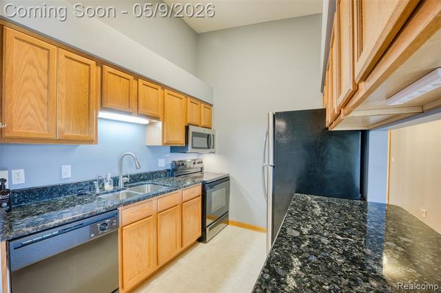 46075 Tallgrass Court, Van Buren, MI 48111