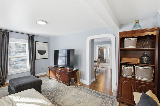 29 Central Street, Derry, NH 03038