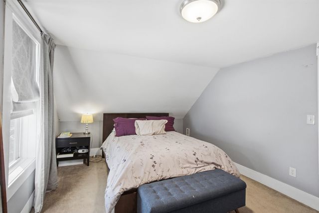 29 Central Street, Derry, NH 03038