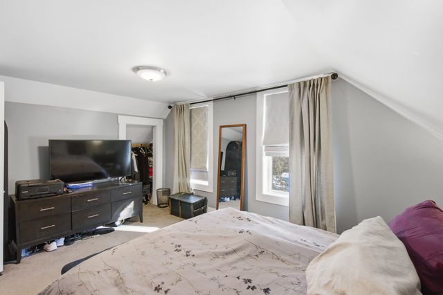 29 Central Street, Derry, NH 03038