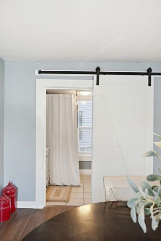 29 Central Street, Derry, NH 03038