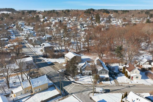 29 Central Street, Derry, NH 03038