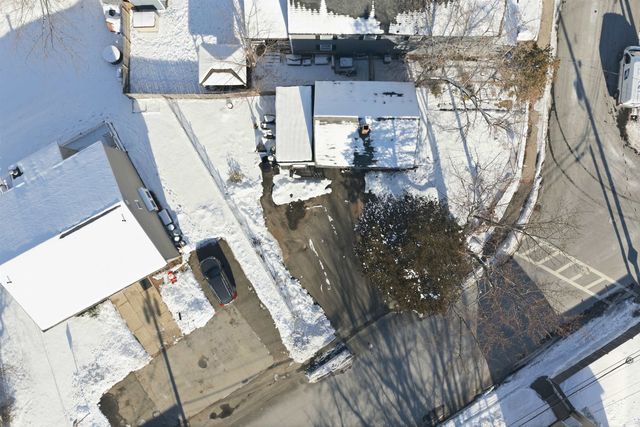 29 Central Street, Derry, NH 03038