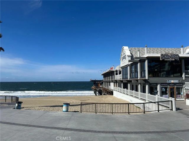 650 The Village 106, Redondo Beach, CA 90277