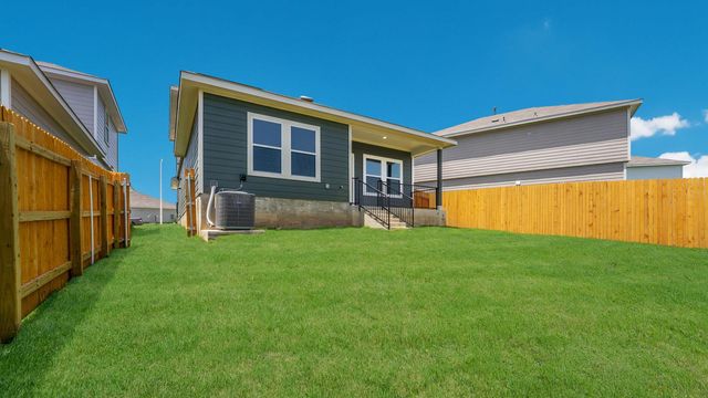 12110 Pike BND, Mustang Ridge, TX 78610