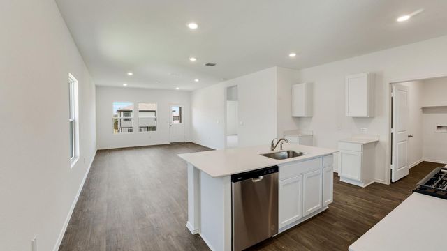 12110 Pike BND, Mustang Ridge, TX 78610