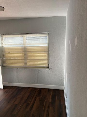 217 E 48th St 2, Hialeah, FL 33013