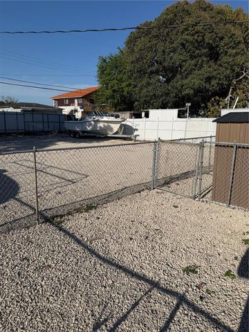 217 E 48th St 2, Hialeah, FL 33013