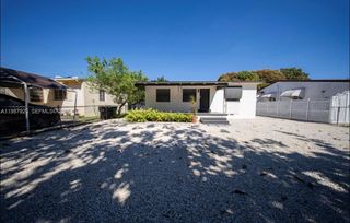 217 E 48th St 2, Hialeah, FL 33013