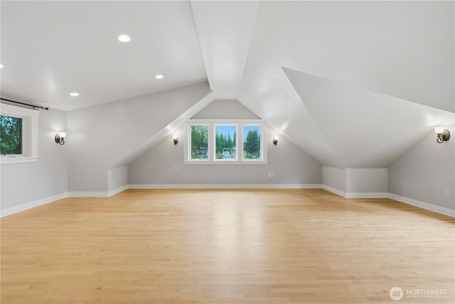 3821 Shelby Road, Lynnwood, WA 98087