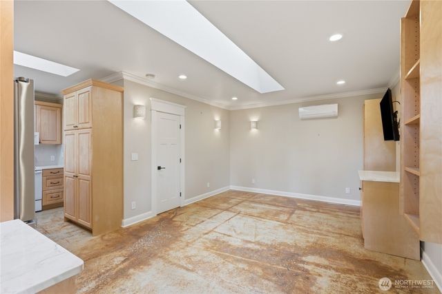3821 Shelby Road, Lynnwood, WA 98087