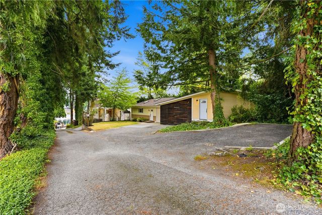 3821 Shelby Road, Lynnwood, WA 98087