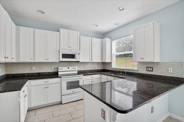 5057 SKYVIEW LANE, Bradenton, FL 34211